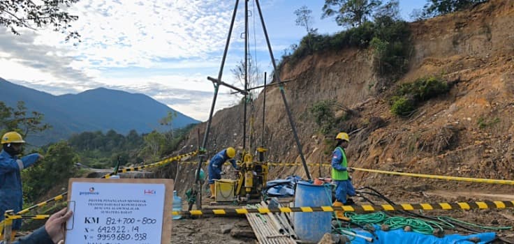 Survei Geoteknik Longsoran Jalan Provinsi Padang - Malalak