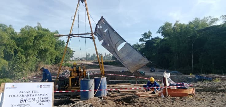 Pekerjaan Soil Investigation Pekerjaan Jalan Tol Yogyakarta - Bawen